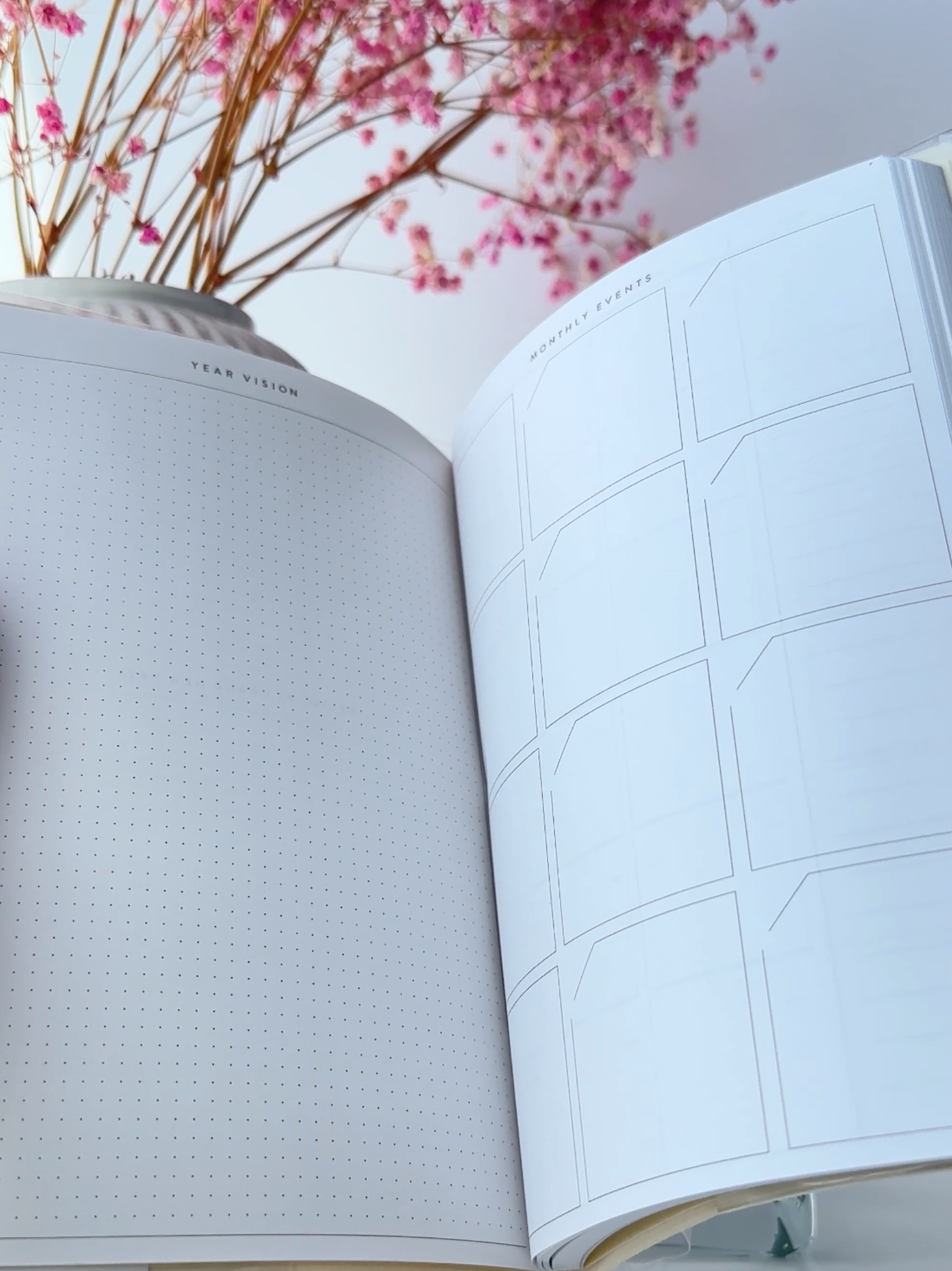 undated weekly planner ivory minimal notebook aesthetic Japanese stationery yearly monthly layout