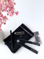 kawaii Black Bundle Schreibwaren Set in schwarz mit Druckbleistift, HB Bleistiftminen, Radierer in Stiftform, Korrekturroller, Mesh Case Stifteetui, und faltbarem Lineal. Ästhetische und funktionale Japanische Papeterie in minimalistischem Design
