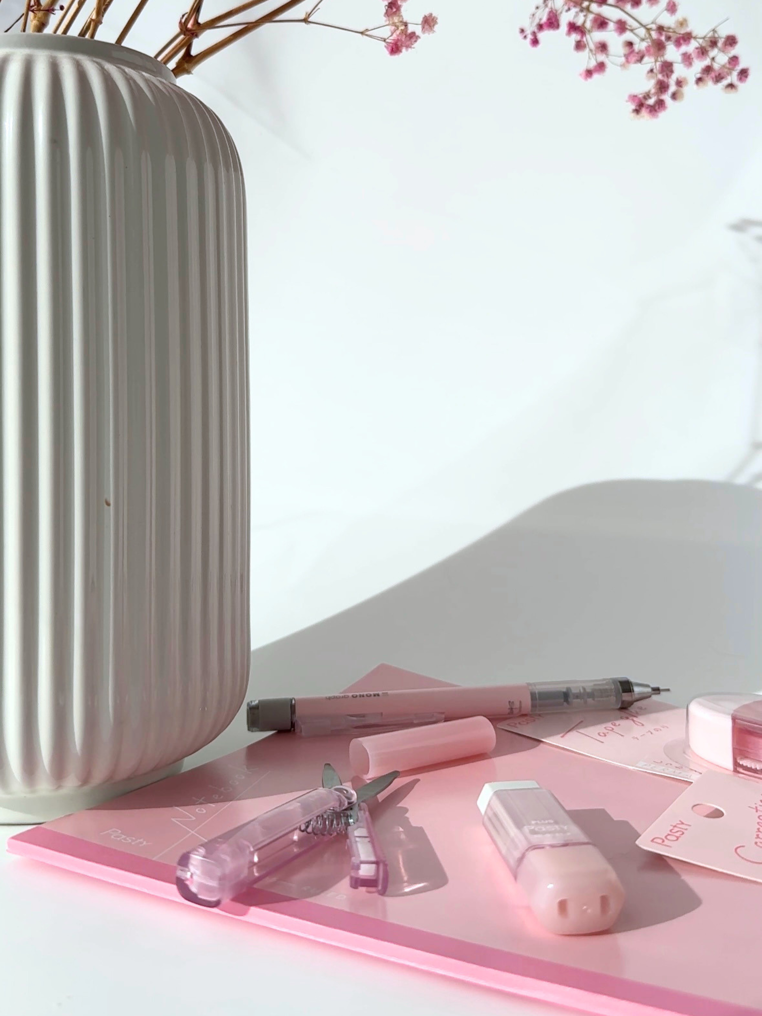 Pastel color aesthetic stationery bundle Japanese mechanical pencil eraser correction tape glue tape mini scissors notebook pink