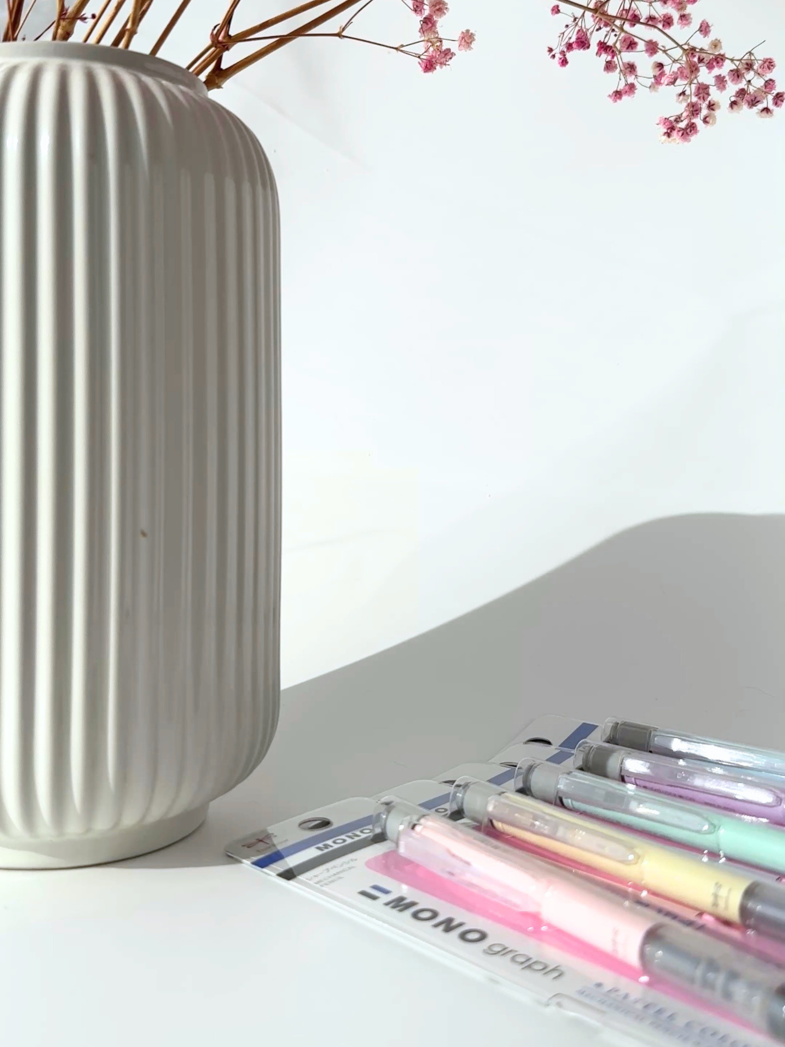 Tombow Monograph mechanical pencil pastel colors 0.5mm shake mechanism study stationery Japanese pencil pink yellow green purple blue